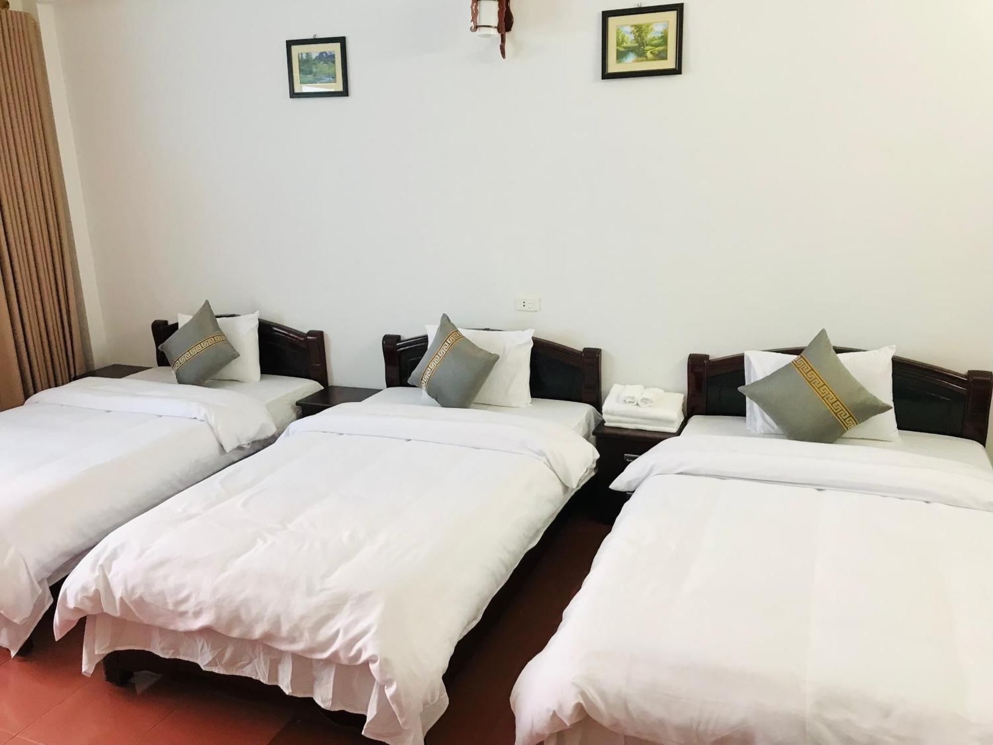 Anh Anh Hotel Bac Ha  Exterior photo